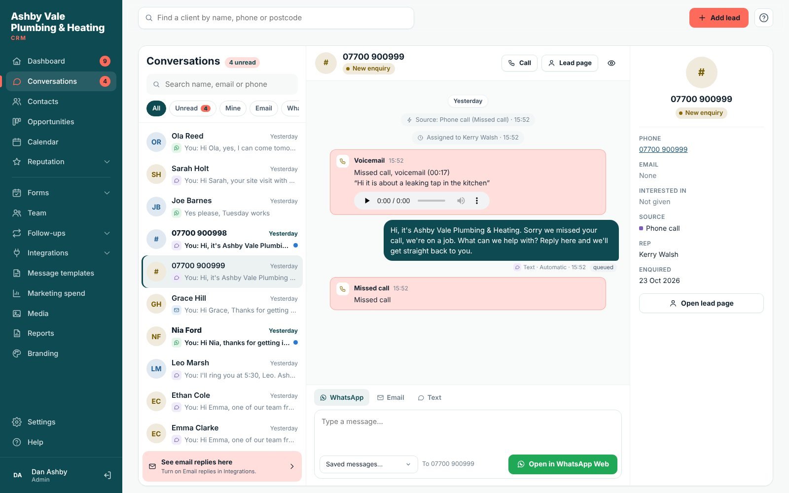 A missed call in Lidora: the voicemail and the automatic text back to the caller